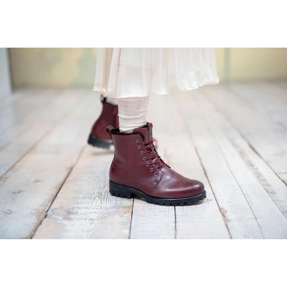 Ecco on sale burgundy boots