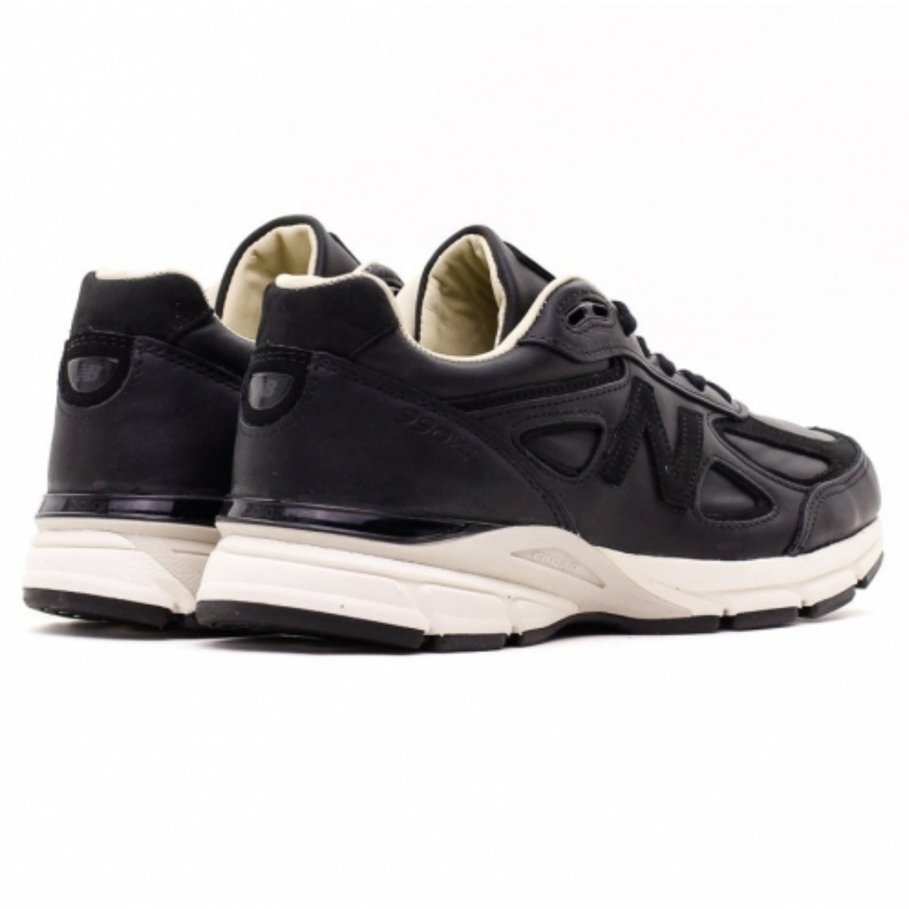 New balance clearance 990v4 black leather