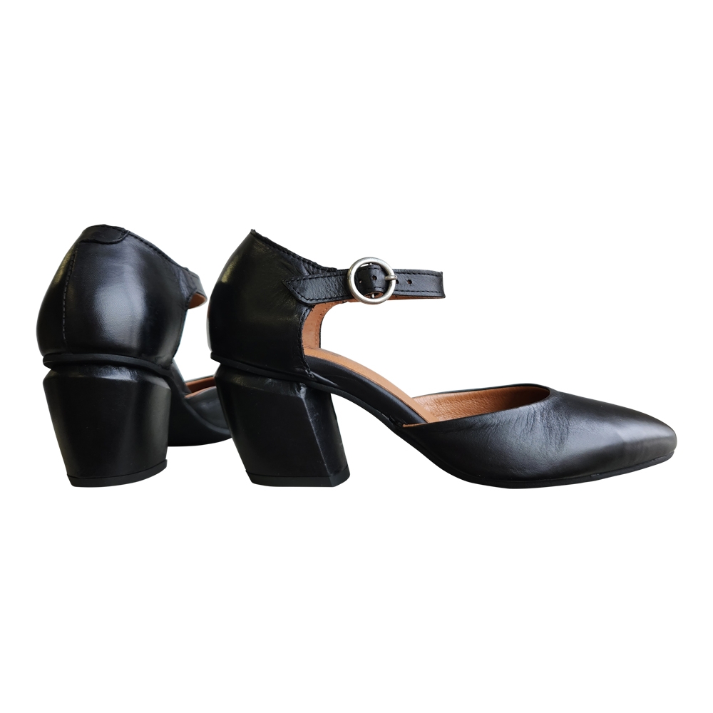 Miz Mooz Stafford - Final Sale Mary Jane Pumps