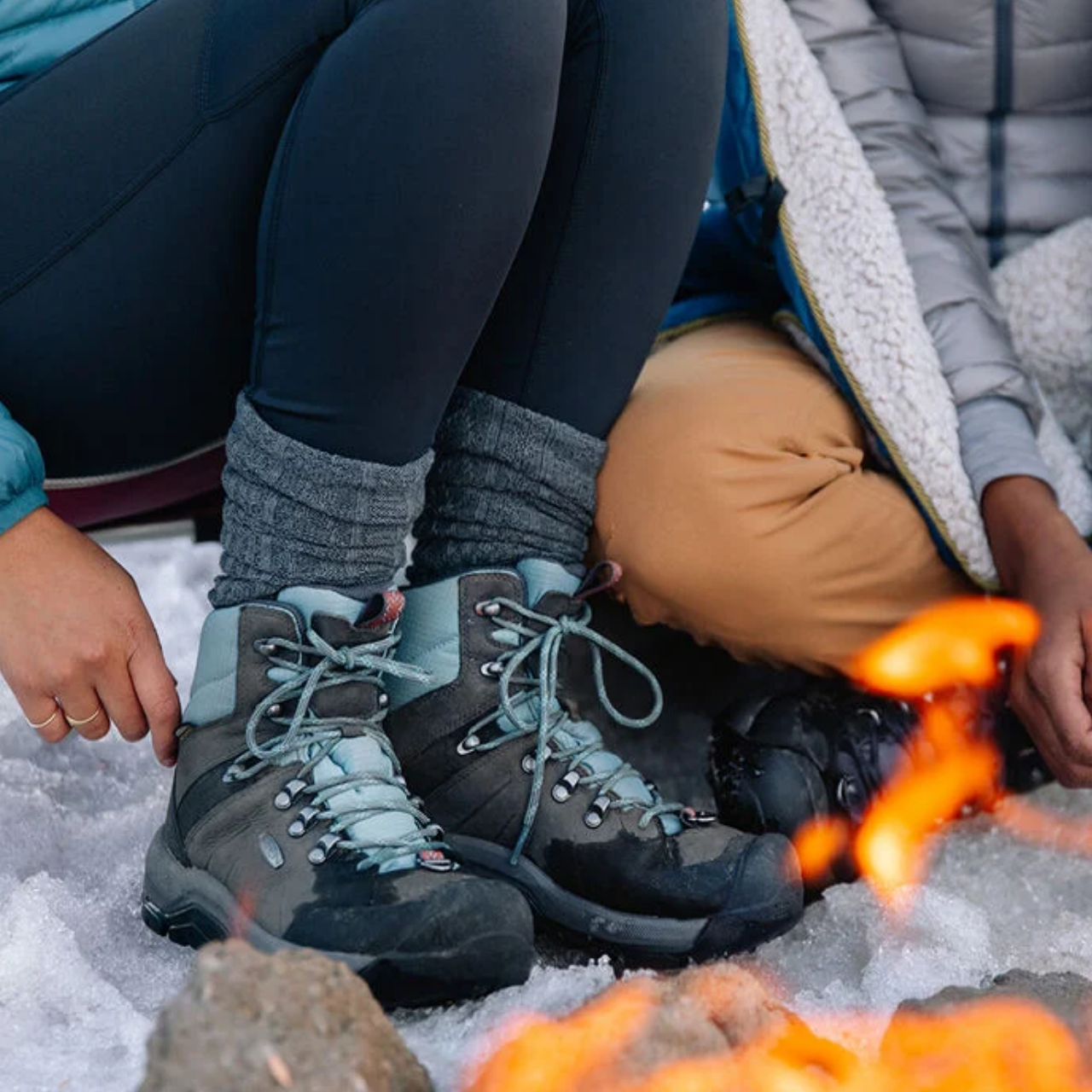 Keen insulated hot sale hiking boots