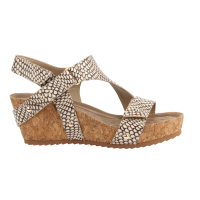 Ros Hommerson Women's Traci Wide Width