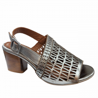 Bueno Women's Cali Metallic Sandal