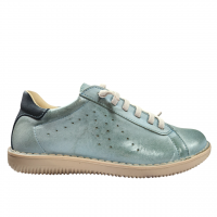 Chacal Women's 6617
